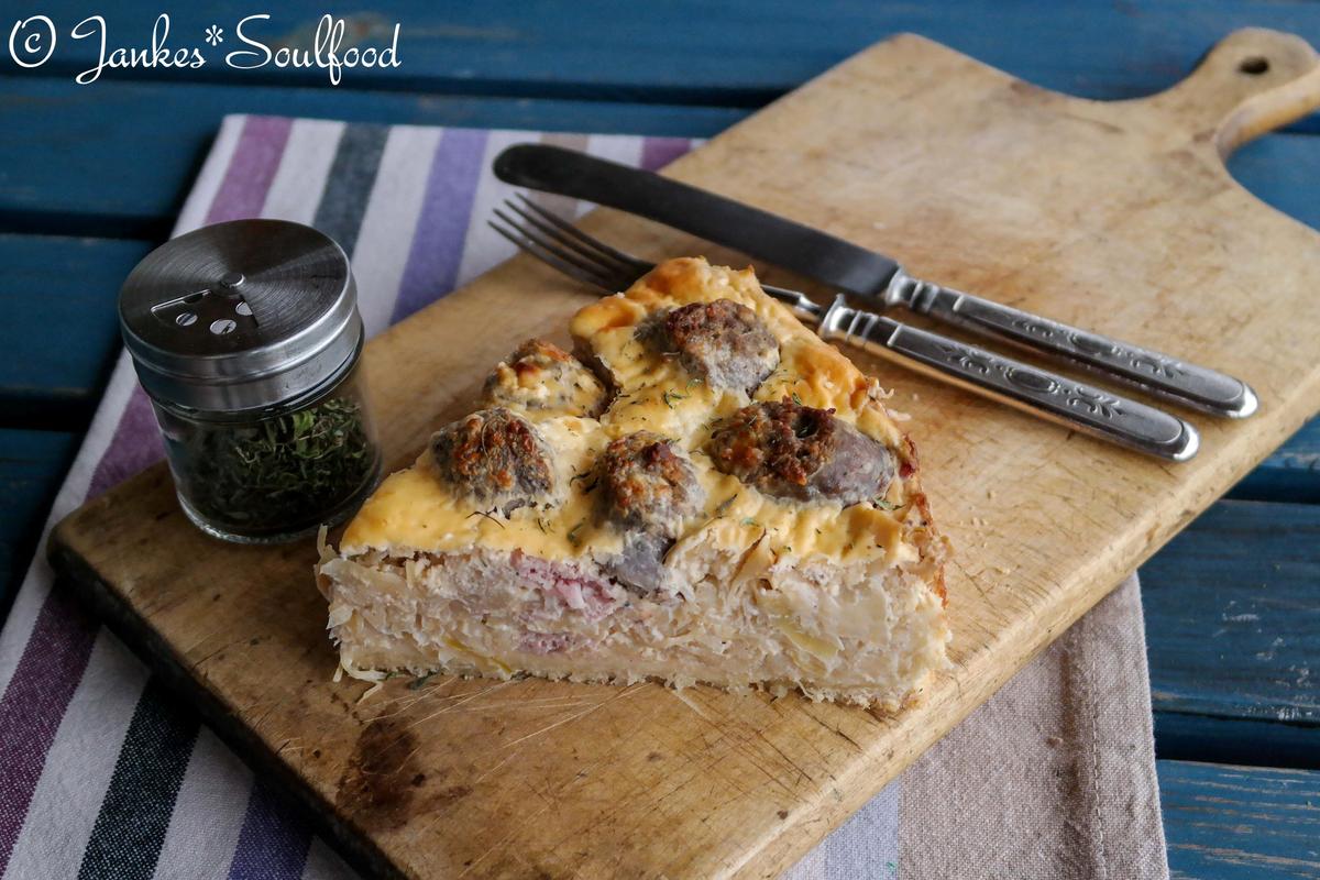 Rezeptbild: Sauerkrautkuchen