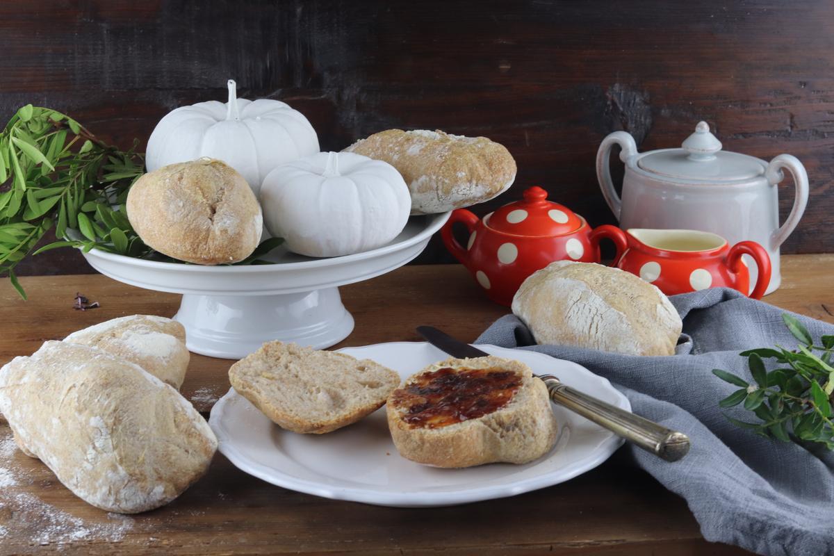 Rezeptbild: Elsässer Brötchen halb und halb