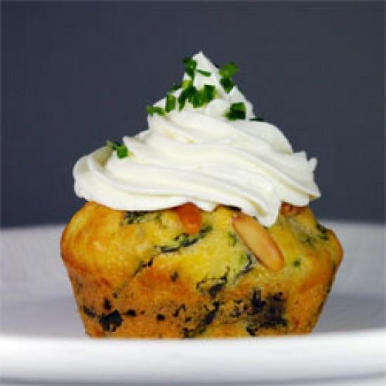Rezeptbild: Spinatmuffins und Ziegenkäse-Frosting