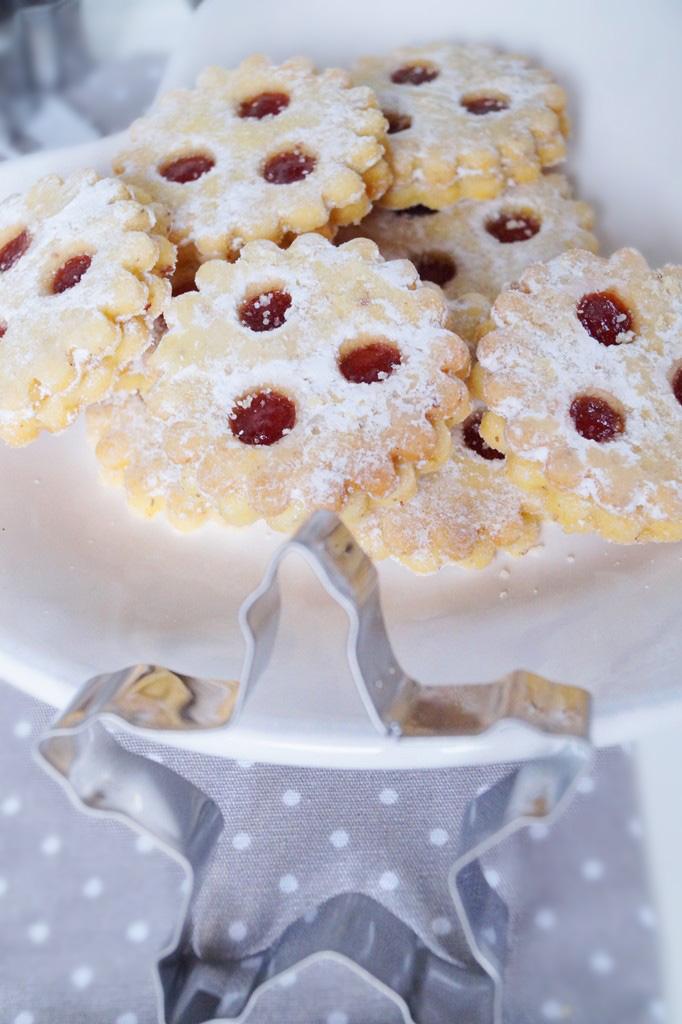 Rezeptbild: Linzeraugen 