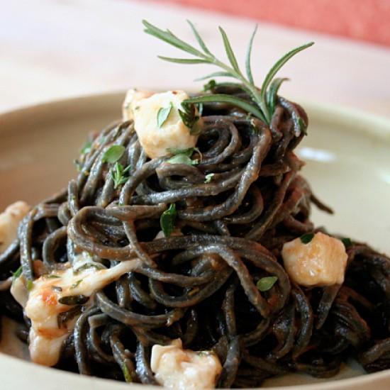 Rezeptbild: Pasta schwarz und weiß