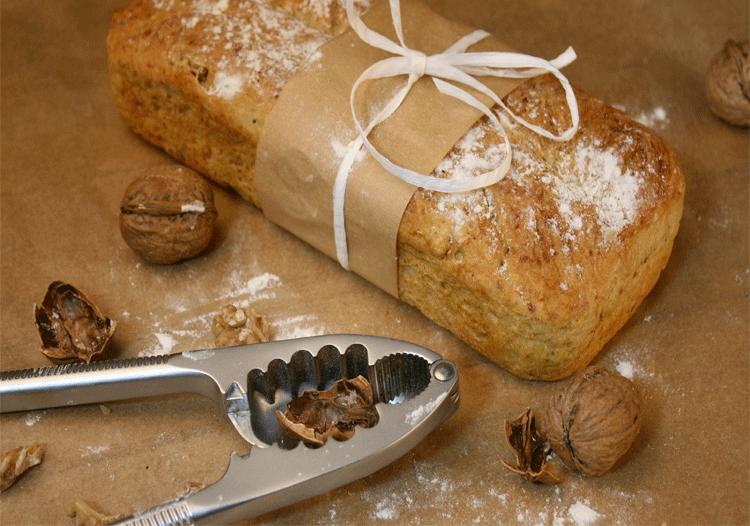 Rezeptbild: Kartoffelbrot mit Walnüssen