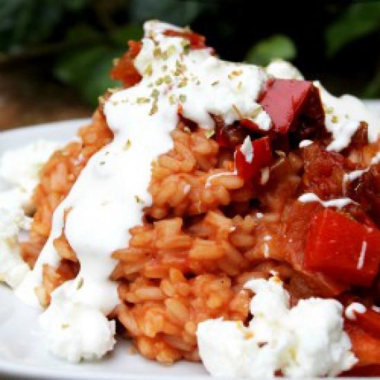 Rezeptbild: Paprika-Reispfanne mit Fetakäse