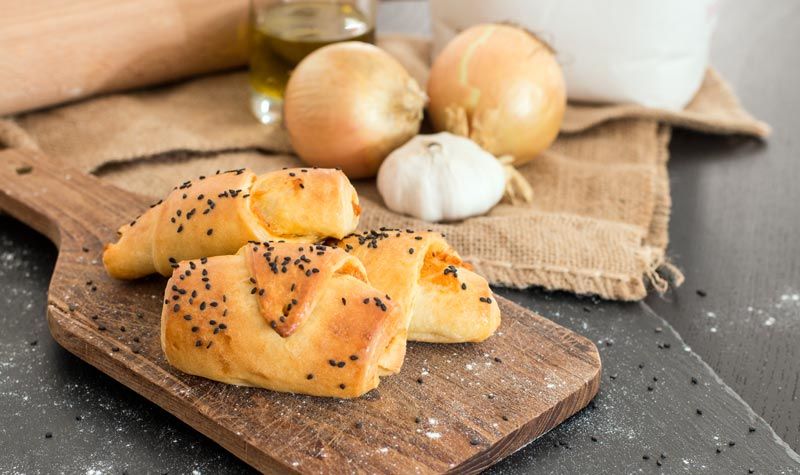 Rezeptbild: Thunfisch-Käse-Hörnchen