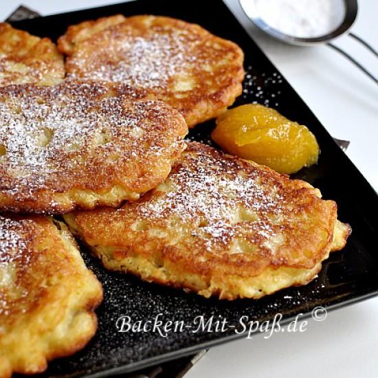Rezeptbild: Pancakes mit Äpfeln