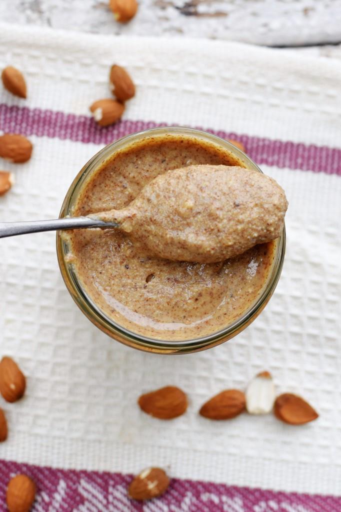 Rezeptbild: Mandelmus selbst machen mit dem Food-Processor