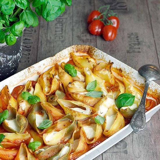 Rezeptbild: Pasta mit Schmortomaten und Ricotta