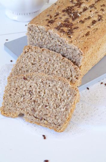 Rezeptbild: Dinkel Haselnuss Brot 