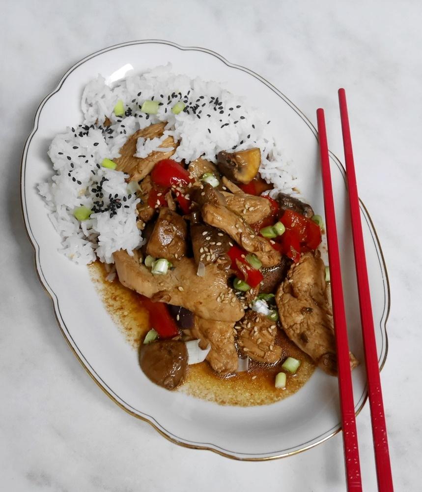 Rezeptbild: Chop Suey mit Hähnchen und Gemüse