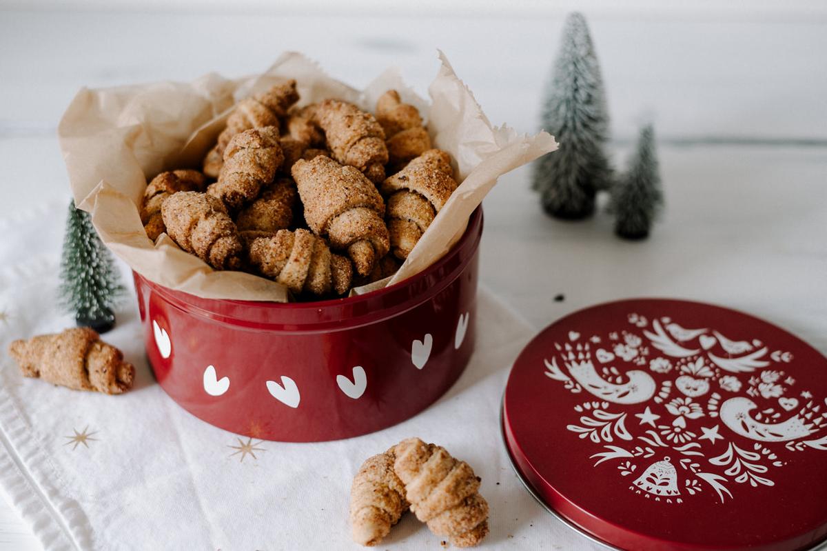 Rezeptbild: Mini Vanille Nusshörnchen mit Zimt