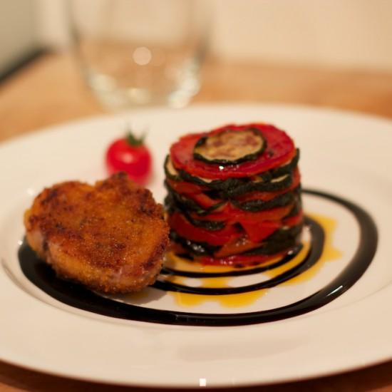 Rezeptbild: Fasan, Paprika-Zucchini-Törtchen und Balsamico
