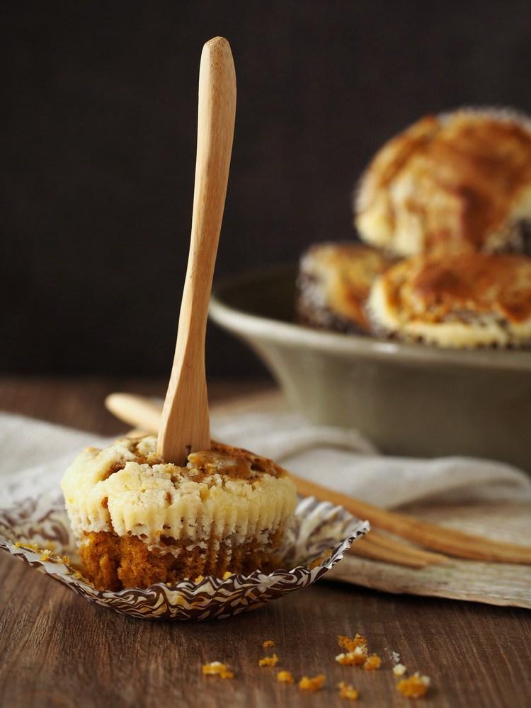 Rezeptbild: Kürbis-Muffins mit Cheesecake-Swirl