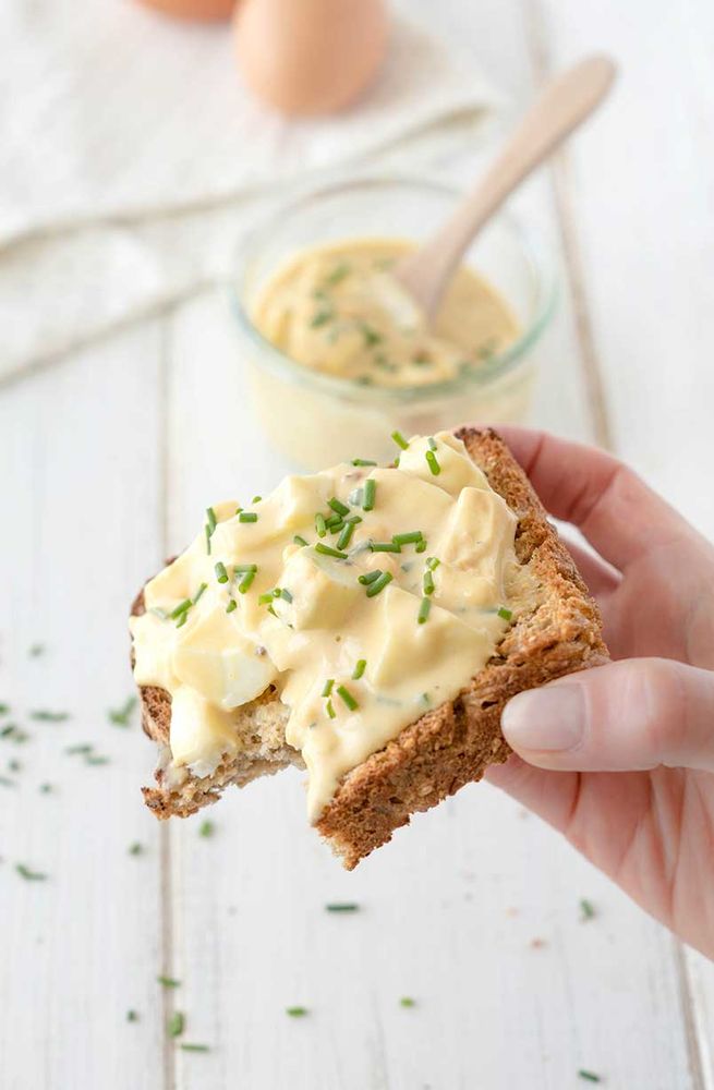 Rezeptbild: Eiersalat ohne Mayonnaise mit Schnittlauch