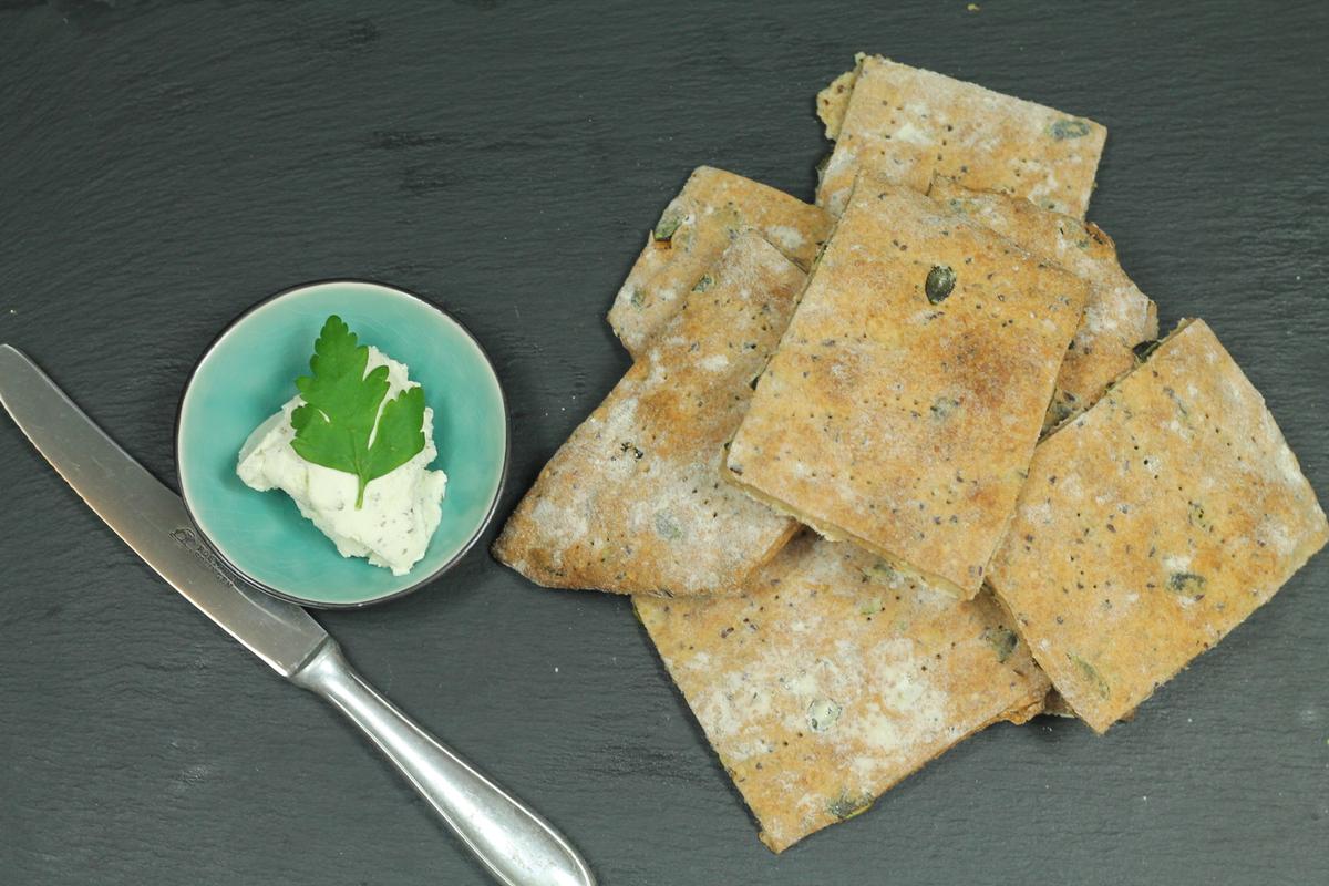 Rezeptbild: Dinkel-Knäckebrot