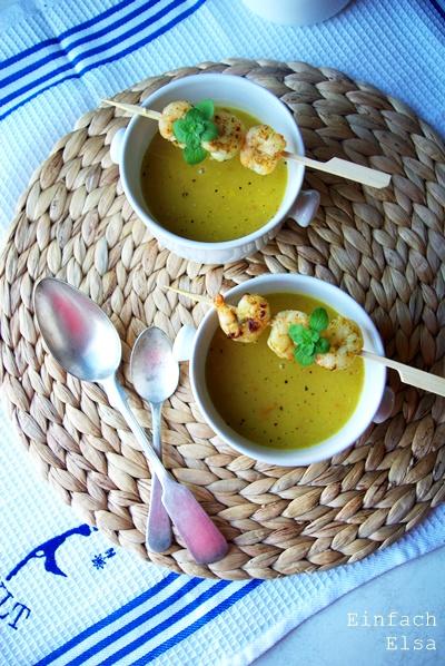 Rezeptbild: Kürbissuppe mit Zitrone und Muskatnuss