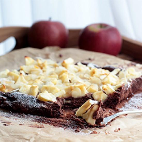 Rezeptbild: Schoko-Apfelkuchen mit Mandeln