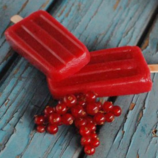 Rezeptbild: Wassermelonen-Beeren-Popsicle