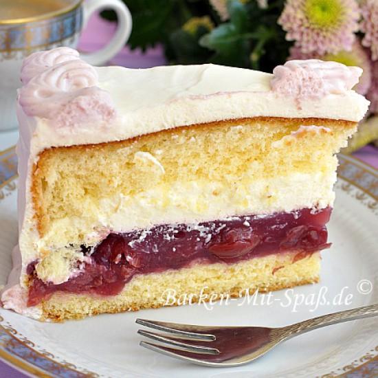 Rezeptbild: Kirsch- Mascarpone- Torte