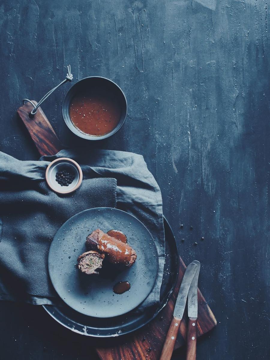 Rezeptbild: ROULADEN AUS DEM SLOW COOKER
