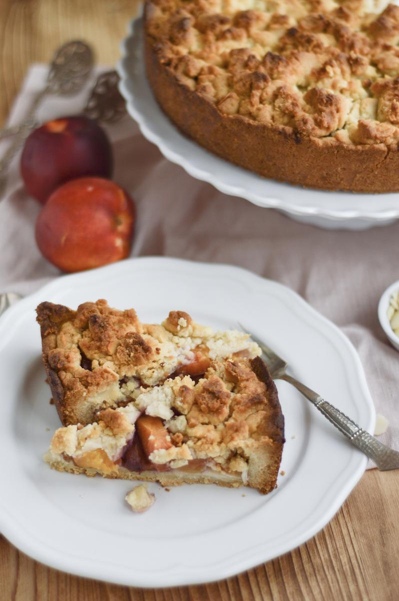 Rezeptbild: Pfirsich-Mandel-Streuselkuchen