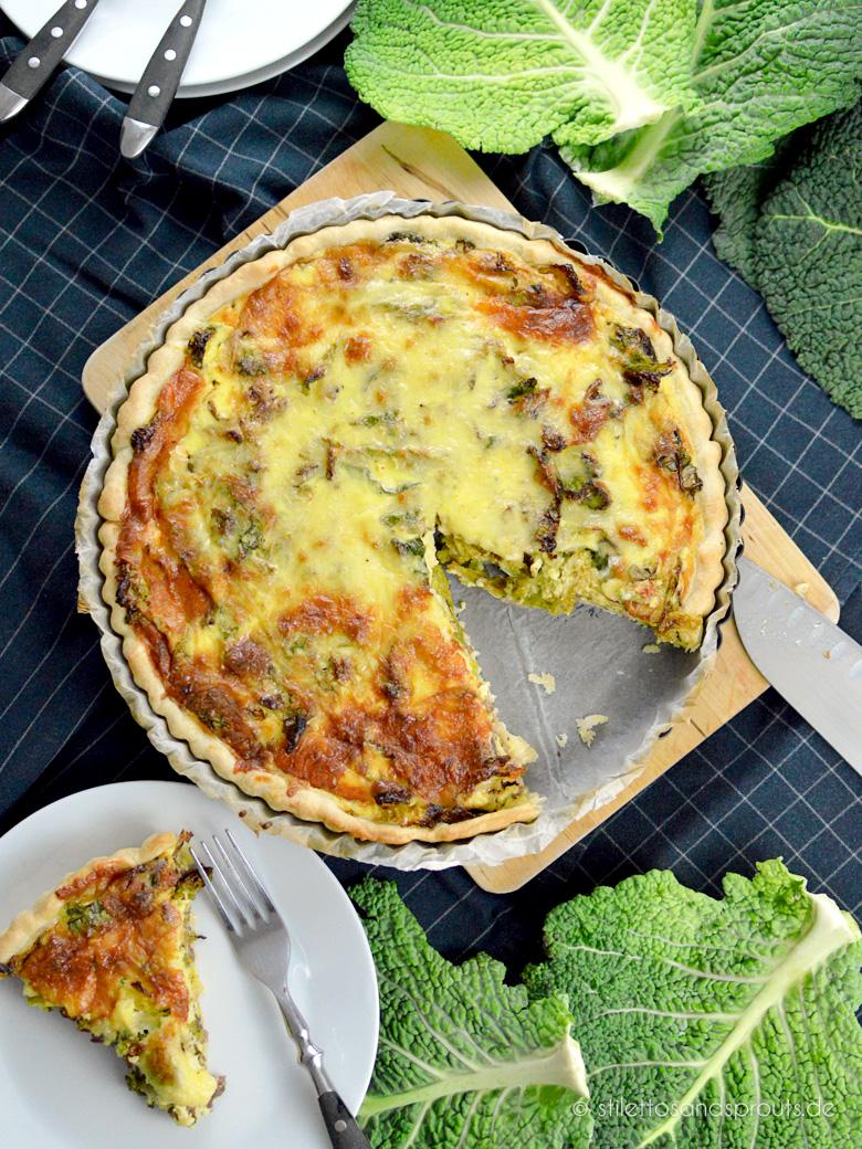 Rezeptbild: Wirsing-Quiche mit Hackfleisch und Bergkäse
