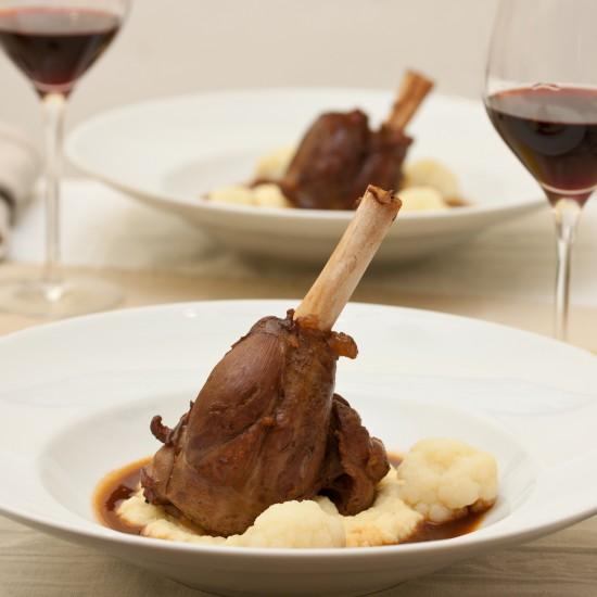 Rezeptbild: Lammhaxen mit Vanille geschmort