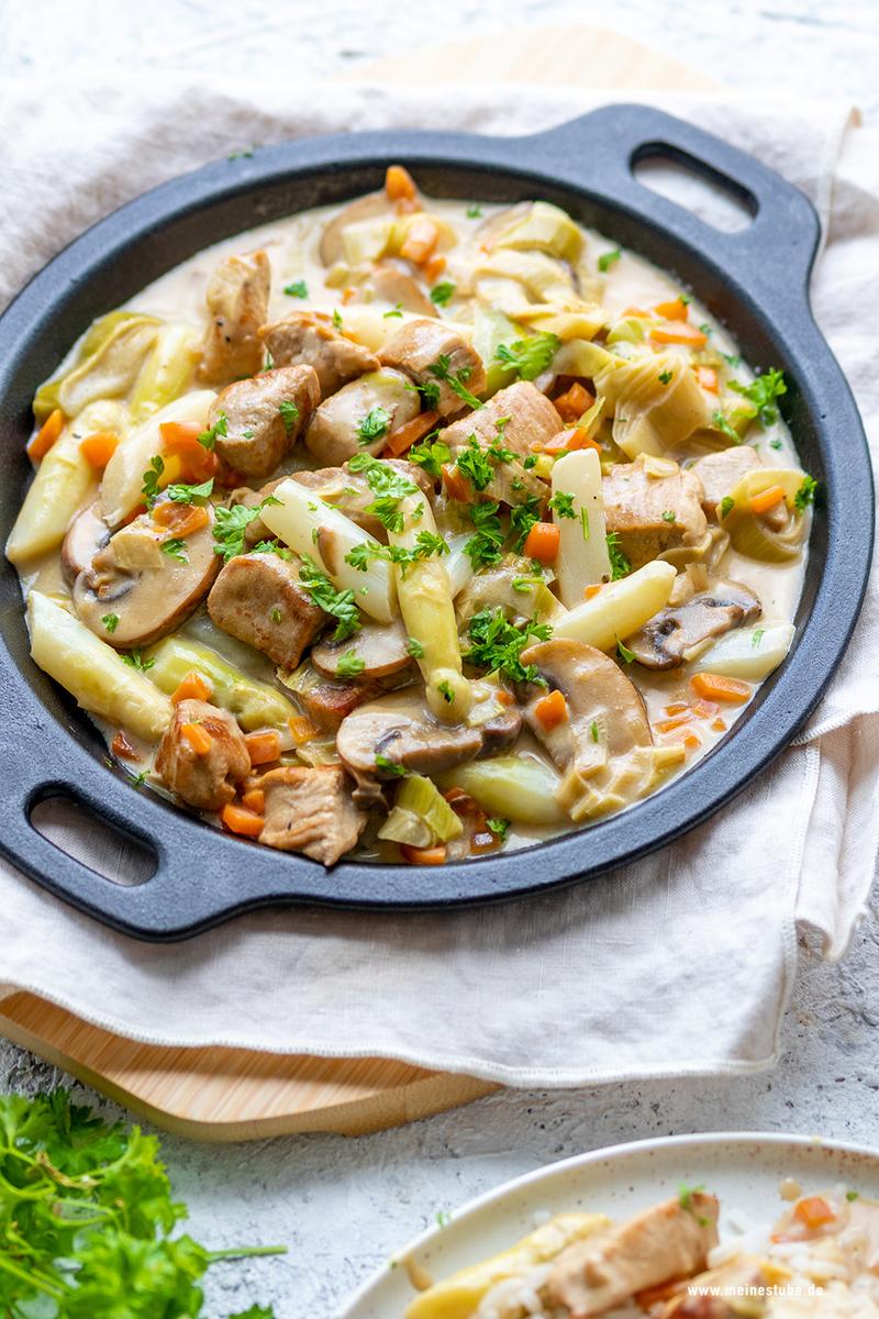 Rezeptbild: Spargelfrikassee mit Schweinefilet