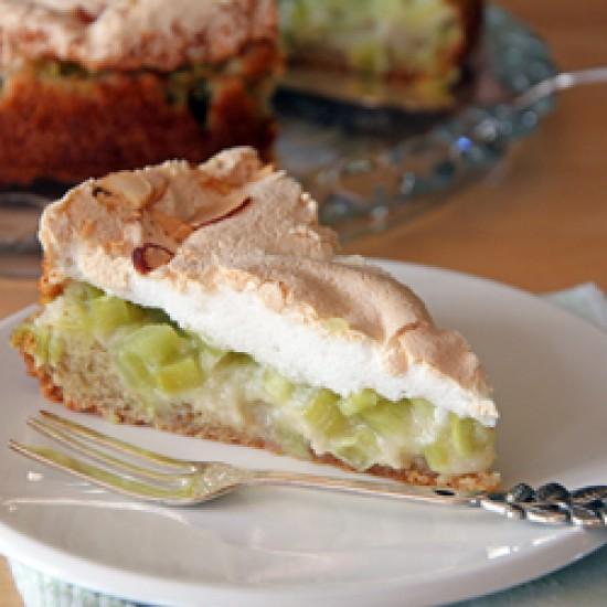 Rezeptbild: Rhabarberkuchen mit Baiserhaube