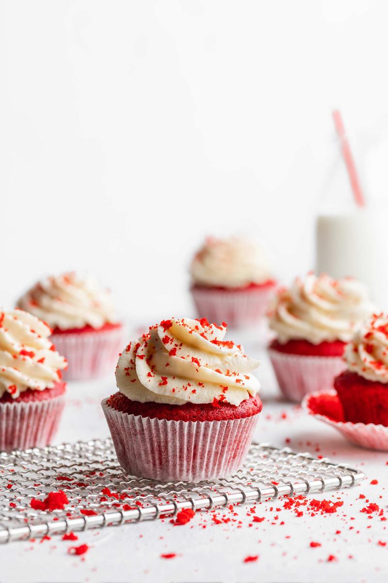 Rezeptbild: Red Velvet Cupcakes mit Frischkäse-Frosting