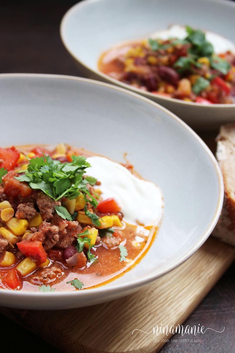 Überbackenes Chili con Carne mit Tortilla Chips von lanisleckerecke ...