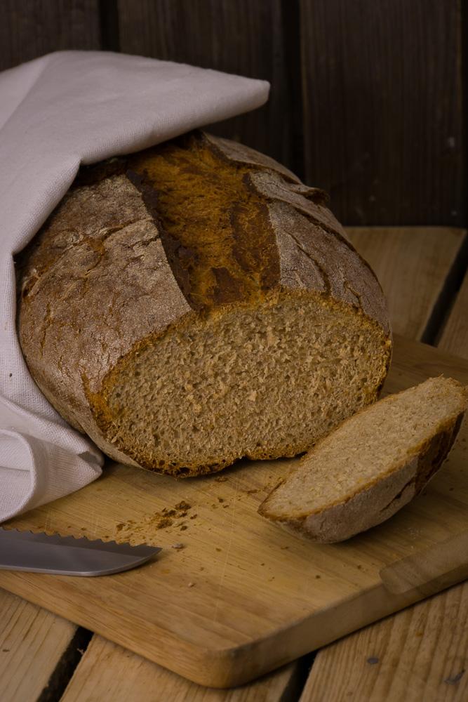 Rezeptbild: Buttermilchbrot aus dem Römertopf