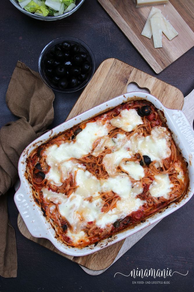 Rezeptbild: Oven-Baked-Spaghetti mit Tomaten-Thunfisch-Soße