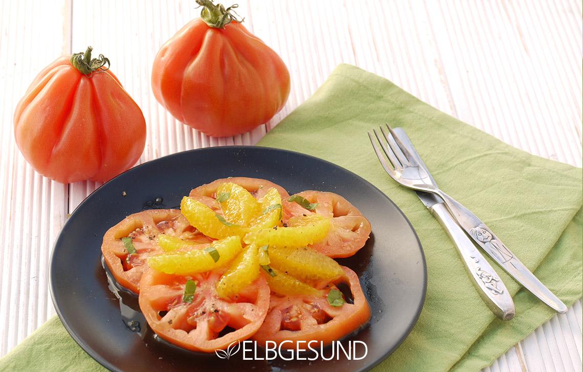Rezeptbild: Tomaten-Orangen-Salat – überraschend einfach und herrlich fruchtig!
