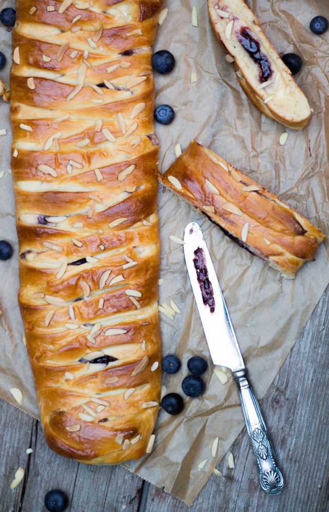 Rezeptbild: Blueberry-Cheesecake Coffee Bread 