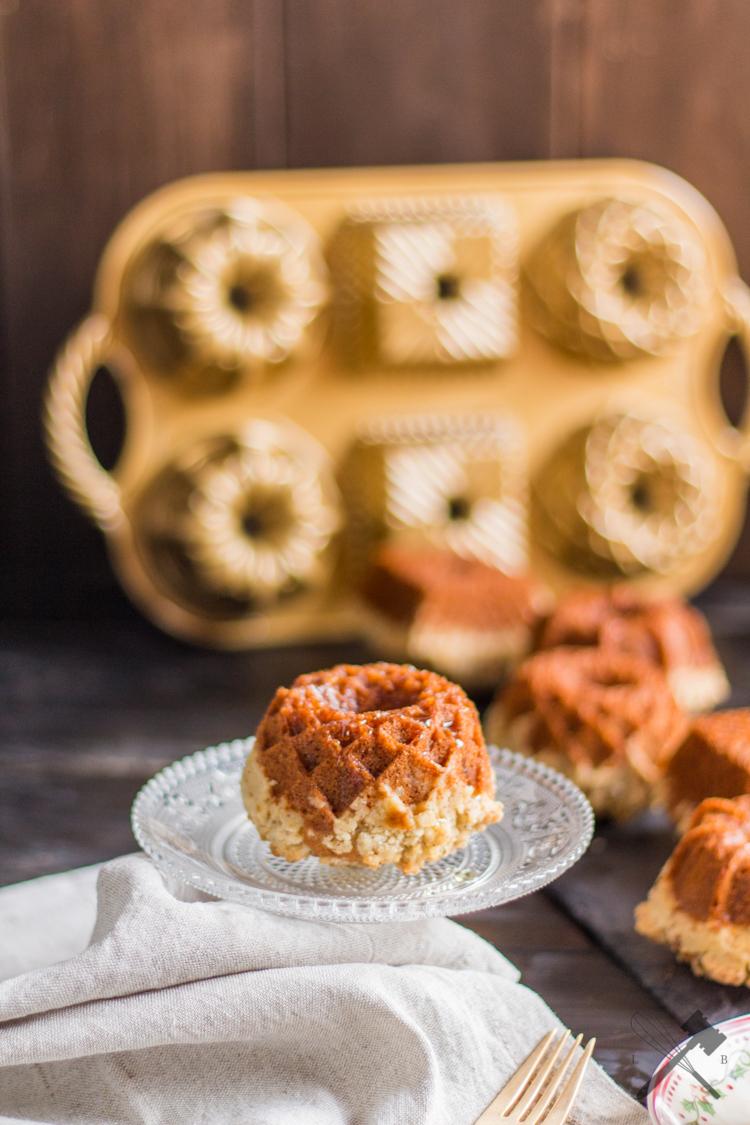 Rezeptbild: Honigküchlein mit Knusperboden