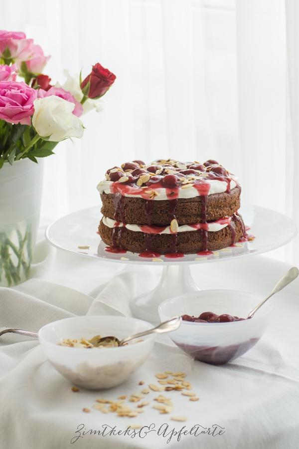 Rezeptbild: Naked-Cake im Schwarzwälder-Style