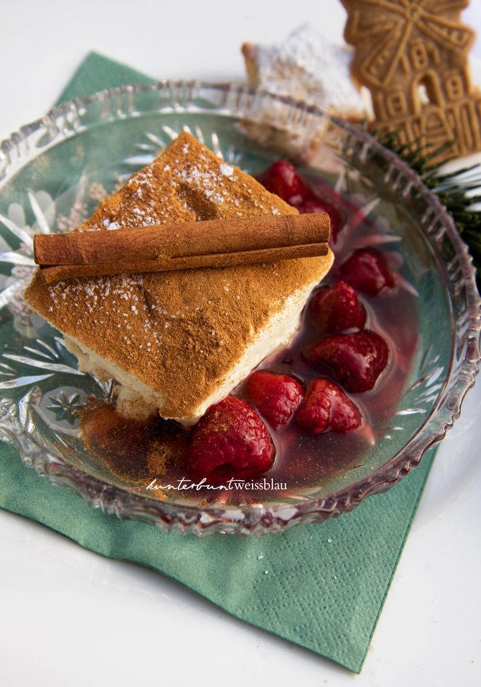 Rezeptbild: Spekulatius Mousse mit Himbeeren