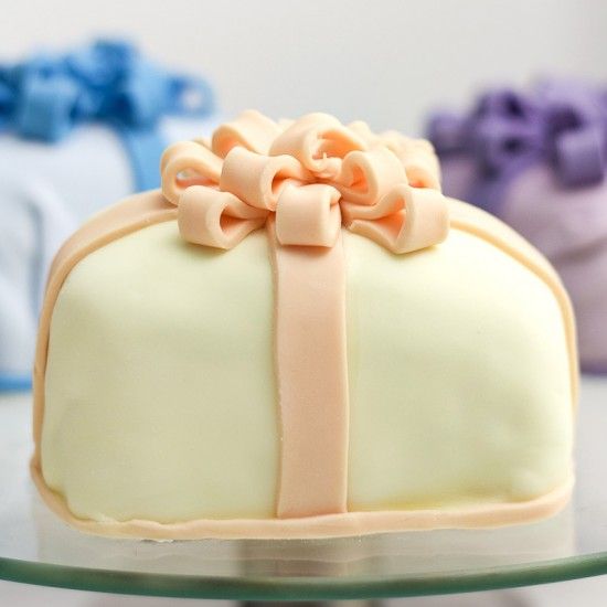 Rezeptbild: Mini-Geschenke-Törtchen