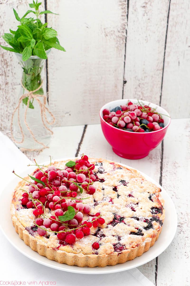 Rezeptbild: Sommerliche Beerentarte mit Frischkäse