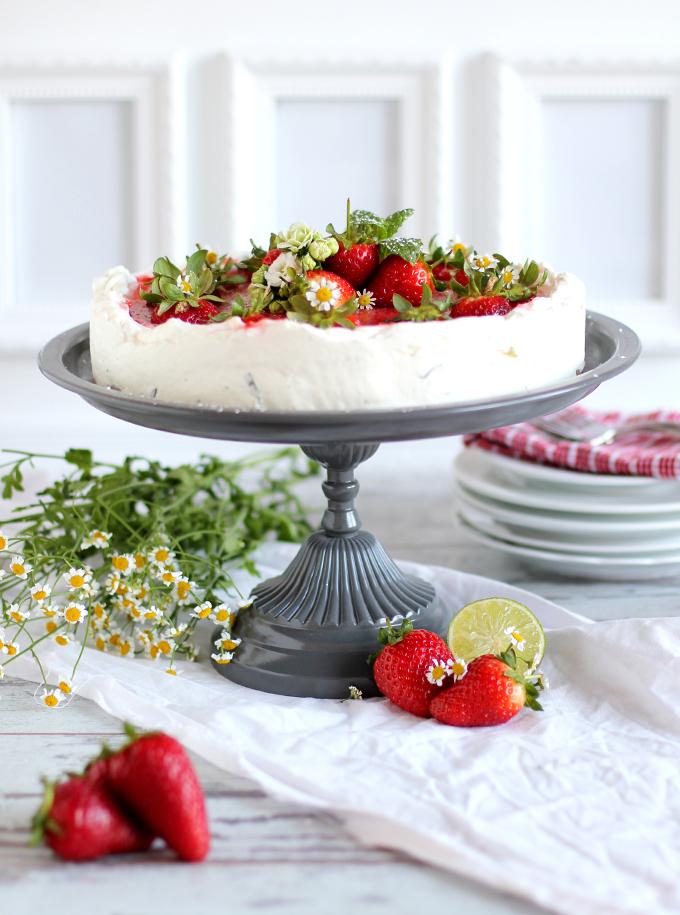 Rezeptbild: Erdbeer-Mojito Torte