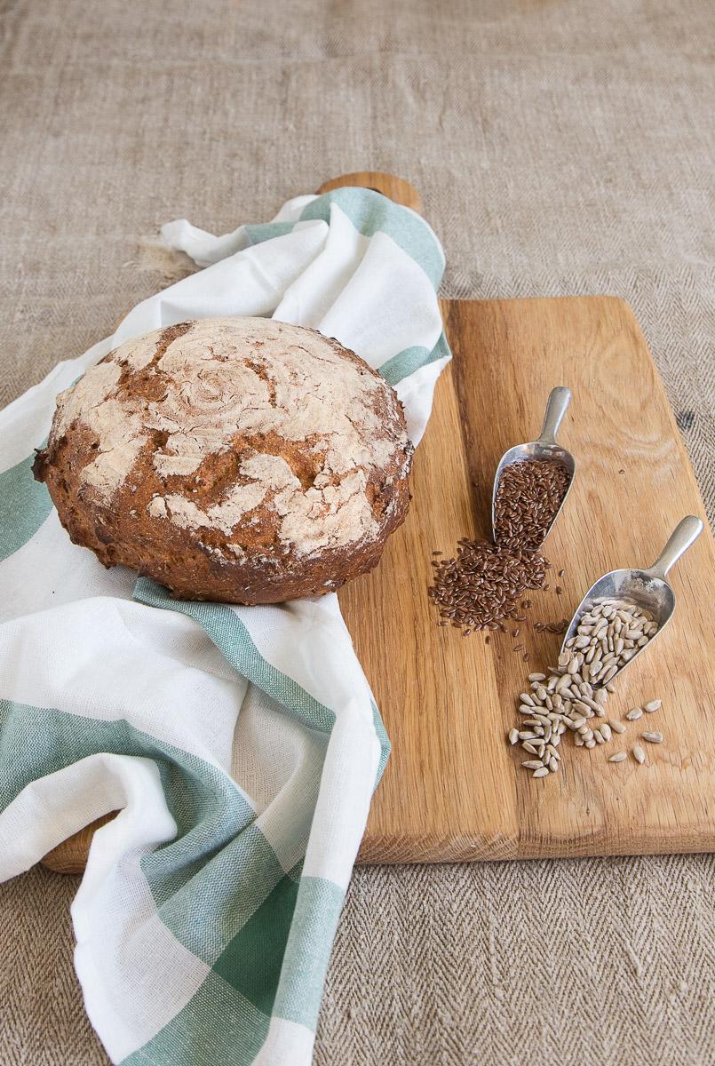 Rezeptbild: rustikales, glutenfreies Brot