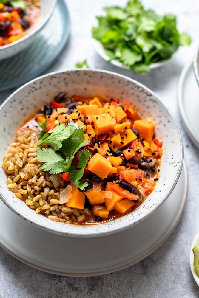 Rezeptbild: Süßkartoffel-Eintopf mit schwarzen Bohnen