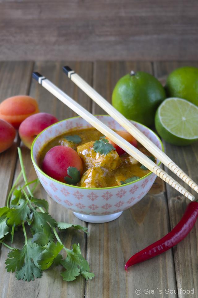 Rezeptbild: Hähnchen-Curry mit Aprikosen