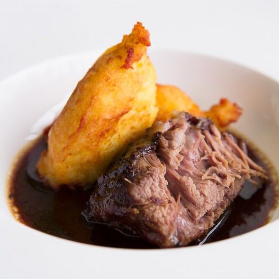 Rezeptbild: Kalbsbäckchen-Sauerbraten