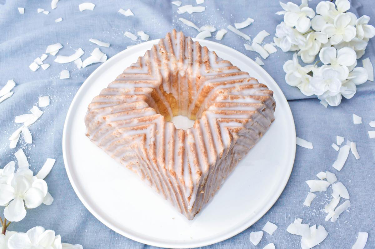 Rezeptbild: Kokos weiße Schokolade Gugelhupf
