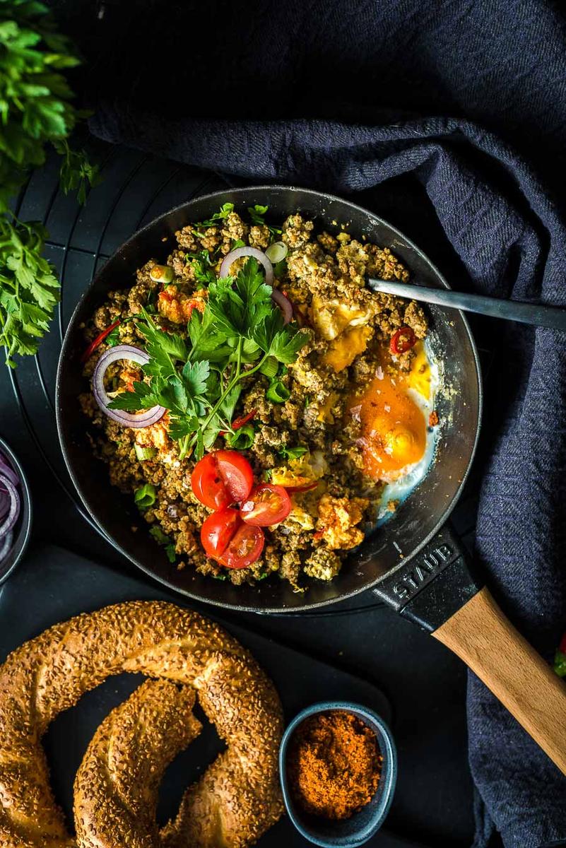 Rezeptbild: Mezze Eggs - Mit Gewürzen aus tausend und einer Nacht!