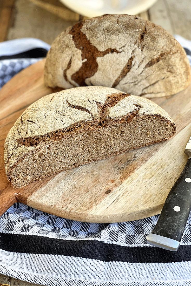Rezeptbild: Roggen-Weizenbrot mit Sauerteig