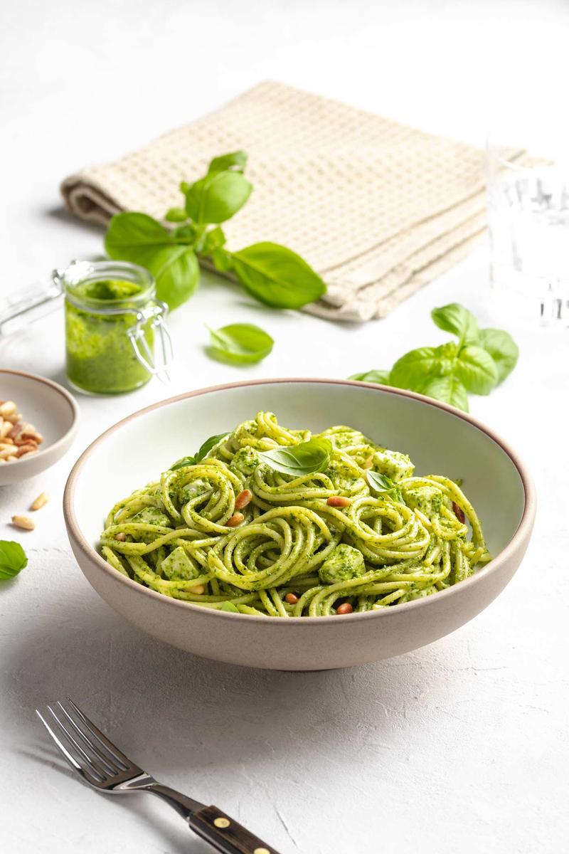 Rezeptbild: Einfacher Spaghetti-Salat mit Pesto und Feta