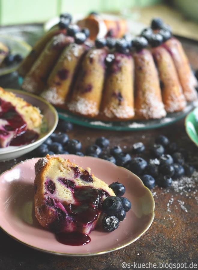 Rezeptbild: Blaubeer Joghurt Guglhupf 