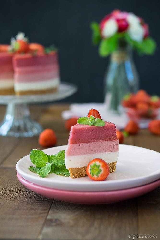 Rezeptbild: No-Bake Erdbeer Ombre Torte